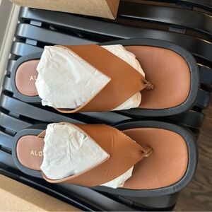 ALOHAS Brown Sandals